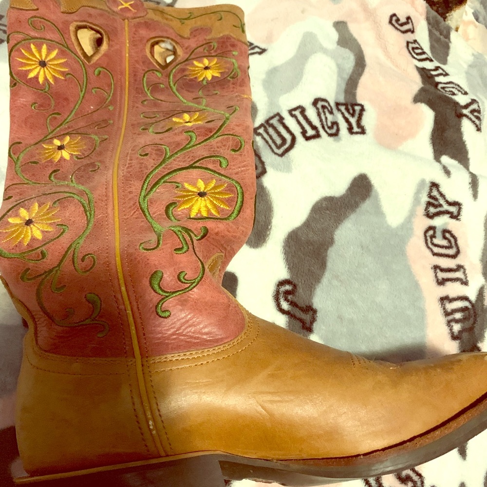 Twisted x Bacaroo boot